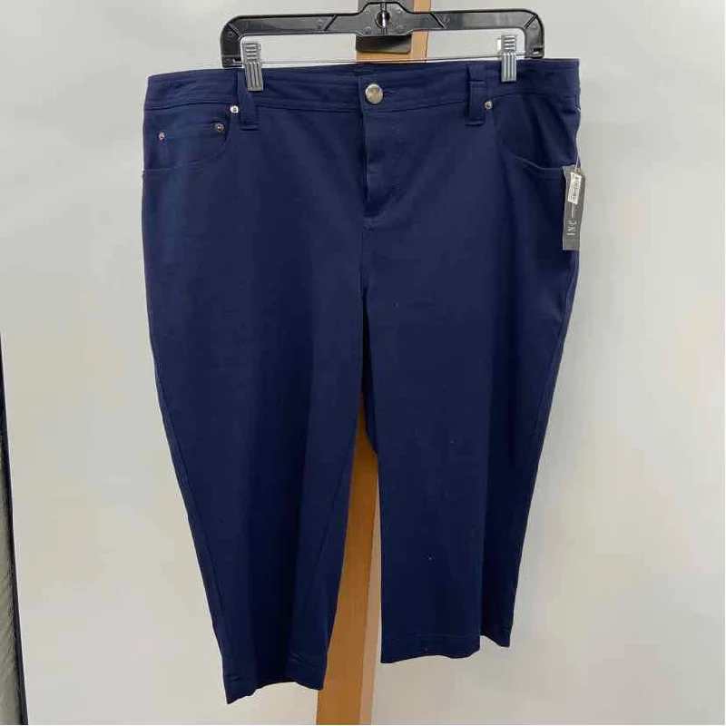 Inc Women's Size 16W Navy Solid Capris