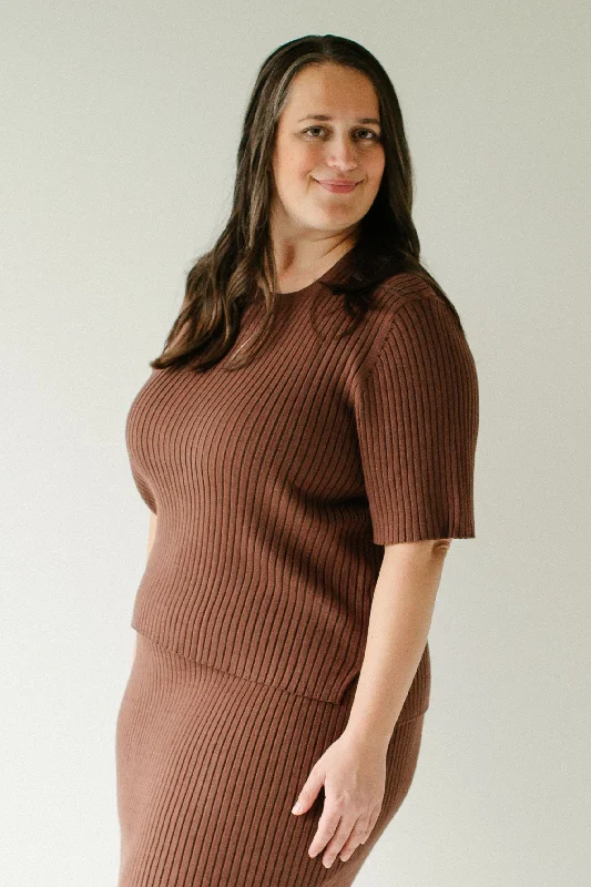 Plus 'Delaney' Ribbed Short Sleeve Sweater Top in Brown